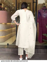 AZR YAMINI CHANDERI SILK EMBROIDERY WORK KURTI SET A